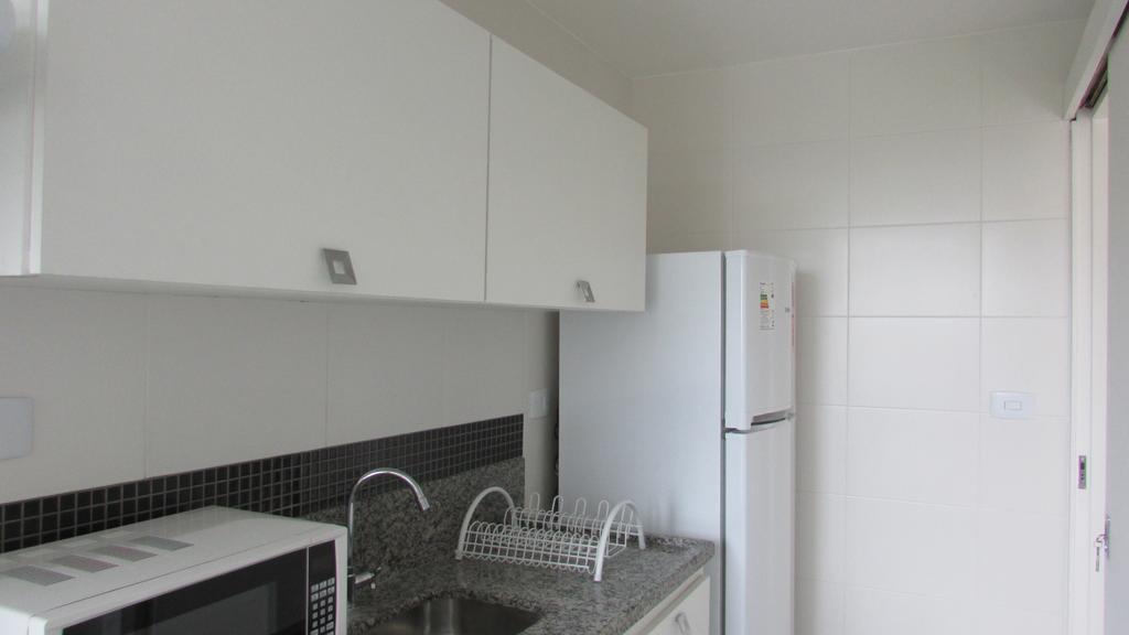 Lindo Apto No Barrabela, Todo Equipado, Com Arcondicionados Split Novos No Quarto E Na Sala, Limpissimo, Cheiroso, Novinho, Condominio Em Frente A Praia, Com Piscina Aquecida, Sauna, Quadra, Academia, Lavanderia, Salao De Beleza, Restaurantes, Mercad 리오데자네이루 객실 사진